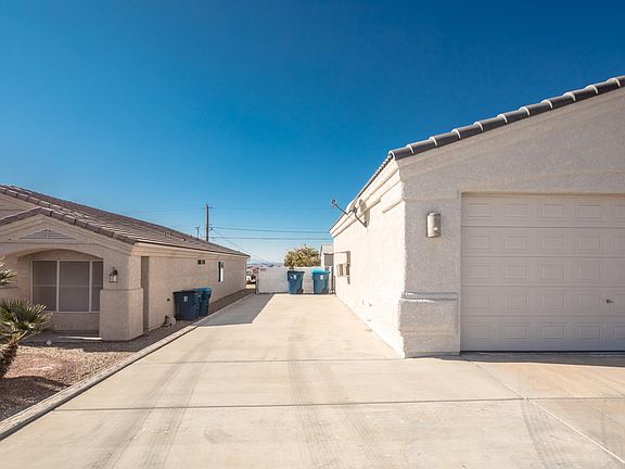 4th image of 831 McCulloch Blvd S