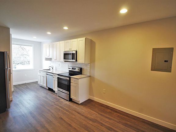 5th image of 2604 Maryland Ave #C