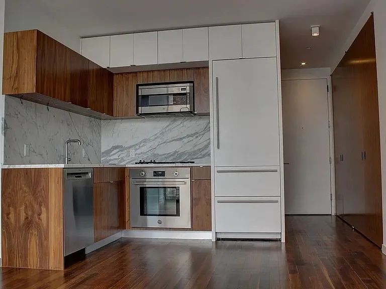 280 Metropolitan Ave #3A — Photo 1