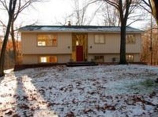 11129 Boyce Dr, Chelsea, MI 48118