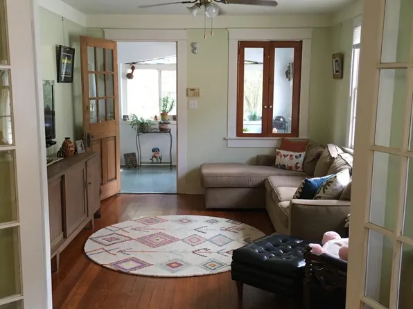 7613 Plum St, New Orleans, LA 70118