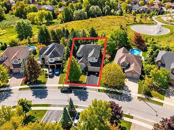 4th image of 74 Davidson Blvd