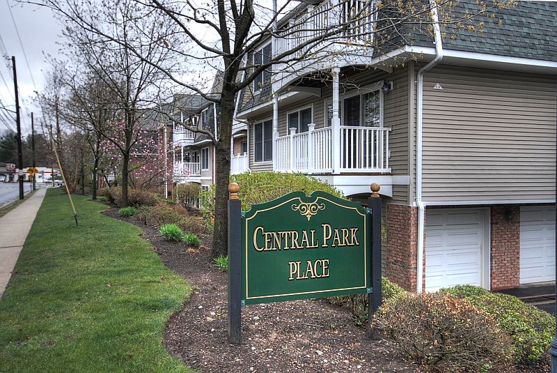 1st image of 301 Central Park Pl