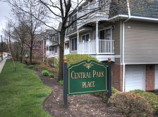 301 Central Park Pl, Ramsey, NJ 07446