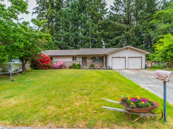539 Regents Pl, Reedsport, OR 97467