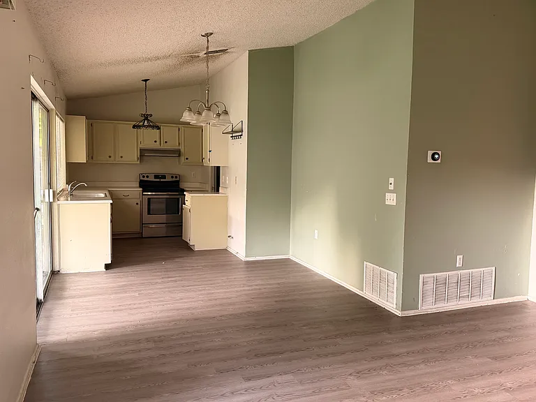 12723 La Quinta St — Photo 6