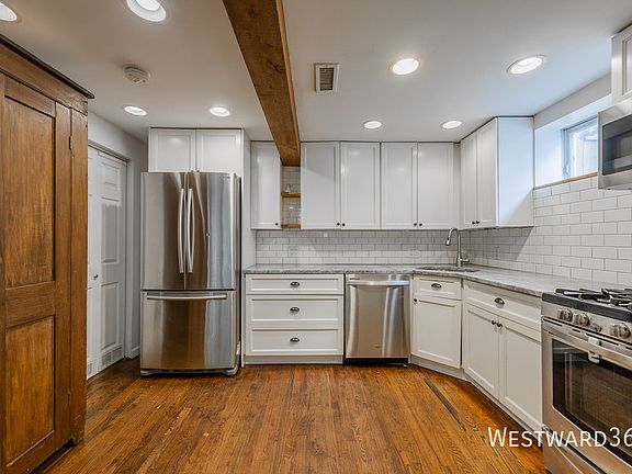 2nd image of 1709 W Barry Ave #Ch