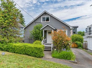 221 Lebleu St, Coquitlam, BC V3K4L7