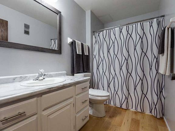 4th image of 141 North St #11