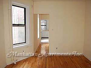 5th image of 94 Amsterdam Ave