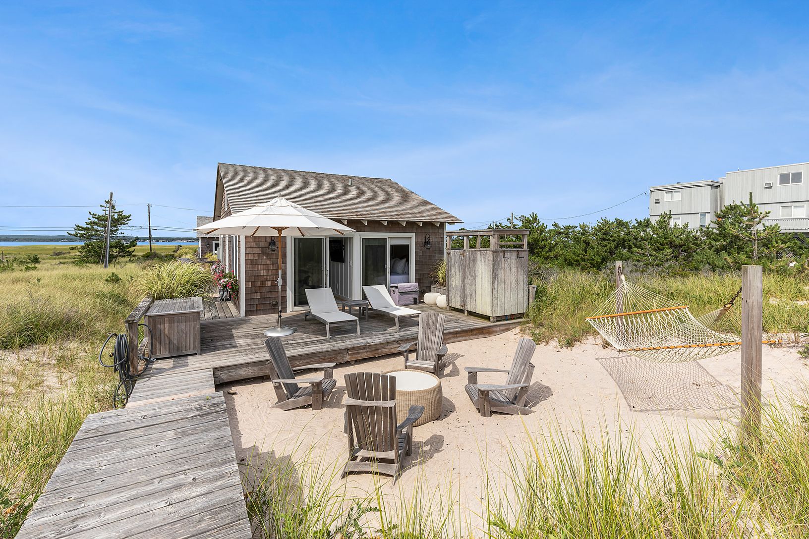 Ocean Cottage w/outdoor shower