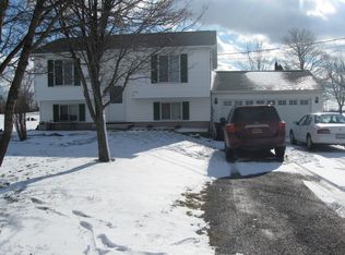 7318 Stone Hill Rd, Livonia, NY 14487