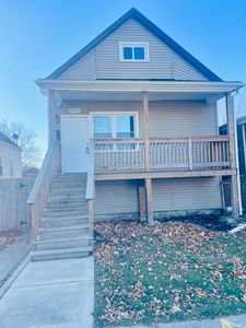 8510 S Marquette Ave, Chicago, IL, 60617