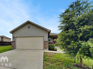 3948 Asher Aly, Saint Hedwig, TX 78152
