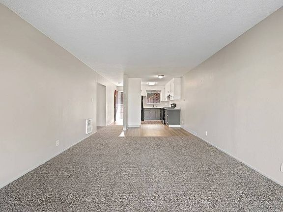 5th image of 2100 Miramonte Ave APT 9