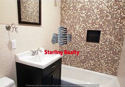2nd image of 3036 38th St #3