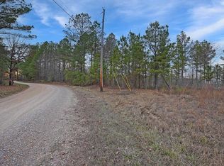 27 Shores Trl, Stewart, TN 37175