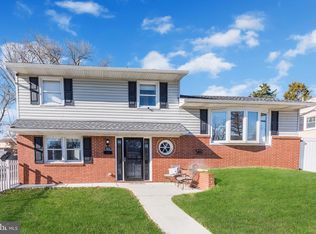 1834 Wycliffe Rd, Parkville, MD 21234