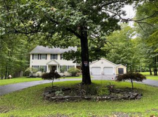 61 Shipley Rd, Freehold, NY 12431