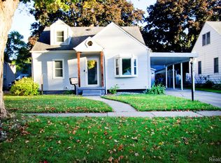 1521 Mulberry Ln, Flint, MI 48507