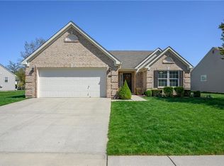 1103 Crestwood Dr, Greenwood, IN 46143