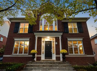 62 Pike Rd, Oakville, ON L6H 6C3