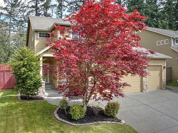 2nd image of 501 182nd St E