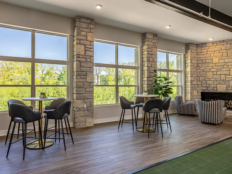 Flats at Sugar Run — Photo 44