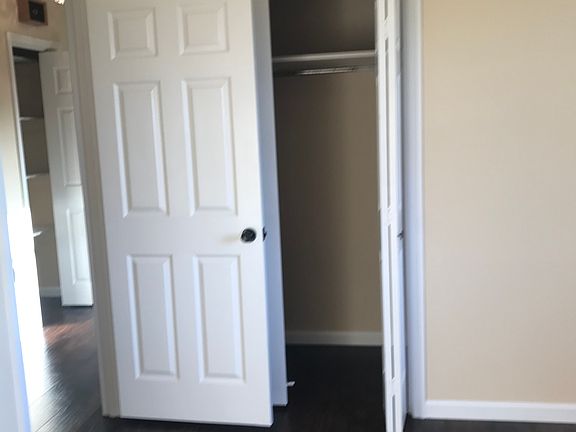 4th image of 402 River Bend Dr