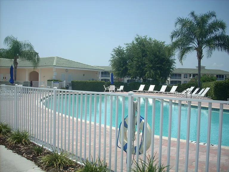 1316 Gondola Park Dr — Photo 34