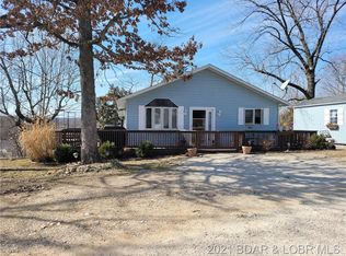 567 Beauty Rd, Camdenton, MO 65020