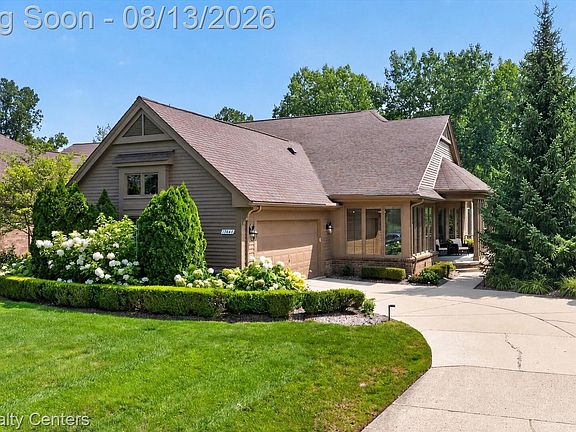 3rd image of 13648 Eaton Dr