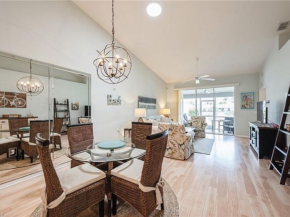 4th image of 6171 Mandalay CIR #28