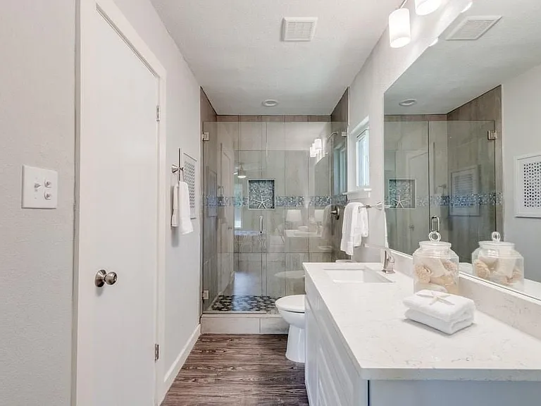 1512 Luray Dr — Photo 14