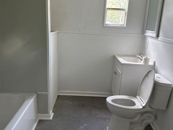 4th image of 1026 Crae Leilei Cir