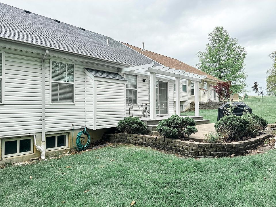 2nd image of 1605 Polar Dr