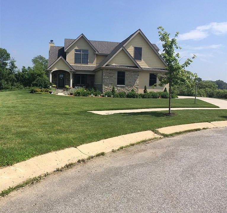 1st image of 7587 Clark Ct