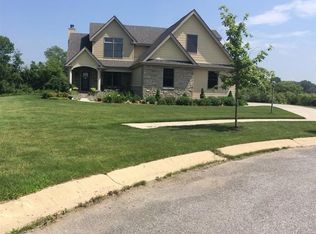 7587 Clark Ct, Merrillville, IN 46410