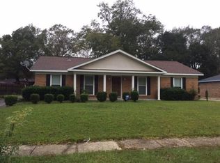 1720 Long Meadow Rd, Mobile, AL 36609