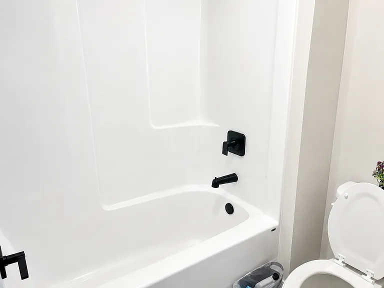 Jack & Jill bathtub