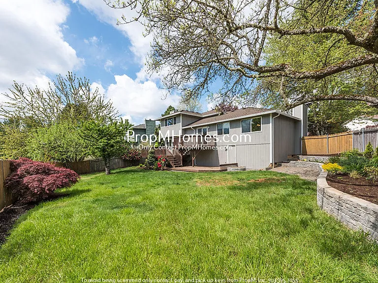 11881 SE Southern Lites Dr — Photo 19