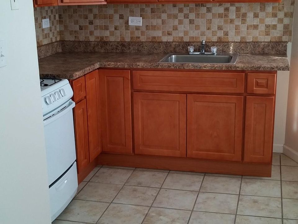 1st image of 213 Ashburton Ave #2