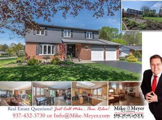 1907 Stonewood Dr, Dayton, OH 45432