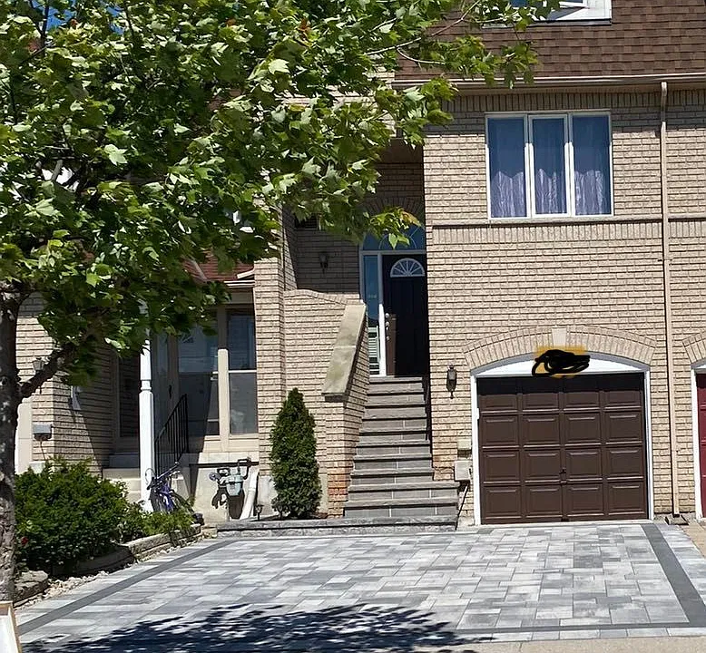 131 Bridlepath St