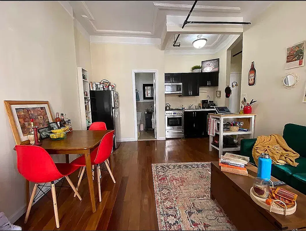 67 West 71st Street — Photo 1