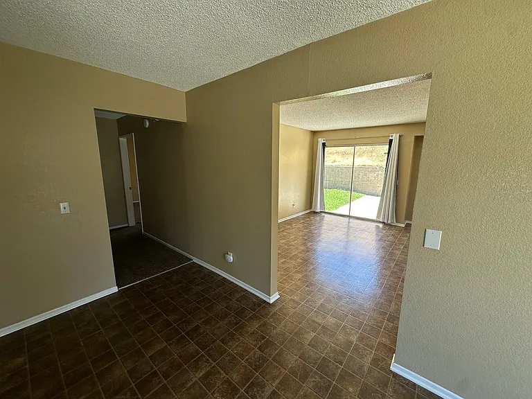 2726 Coria Pl — Photo 10