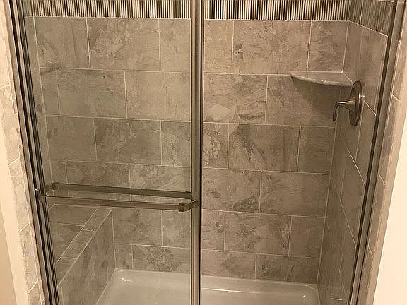 Mstr Bath Shower