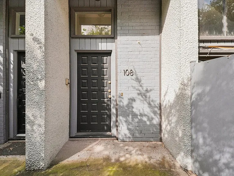 3618 Gillespie St #108 — Photo 26