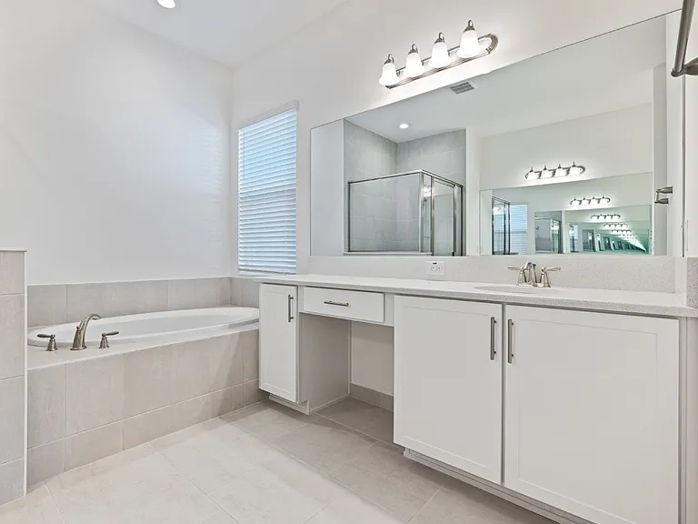 32754 Tree Of Life Ave — Photo 23