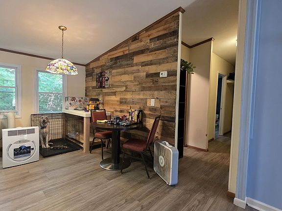 4th image of 110 Hughes Rd
